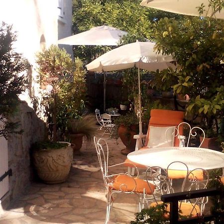 Apartamento L'Oustale Ruoms Exterior foto
